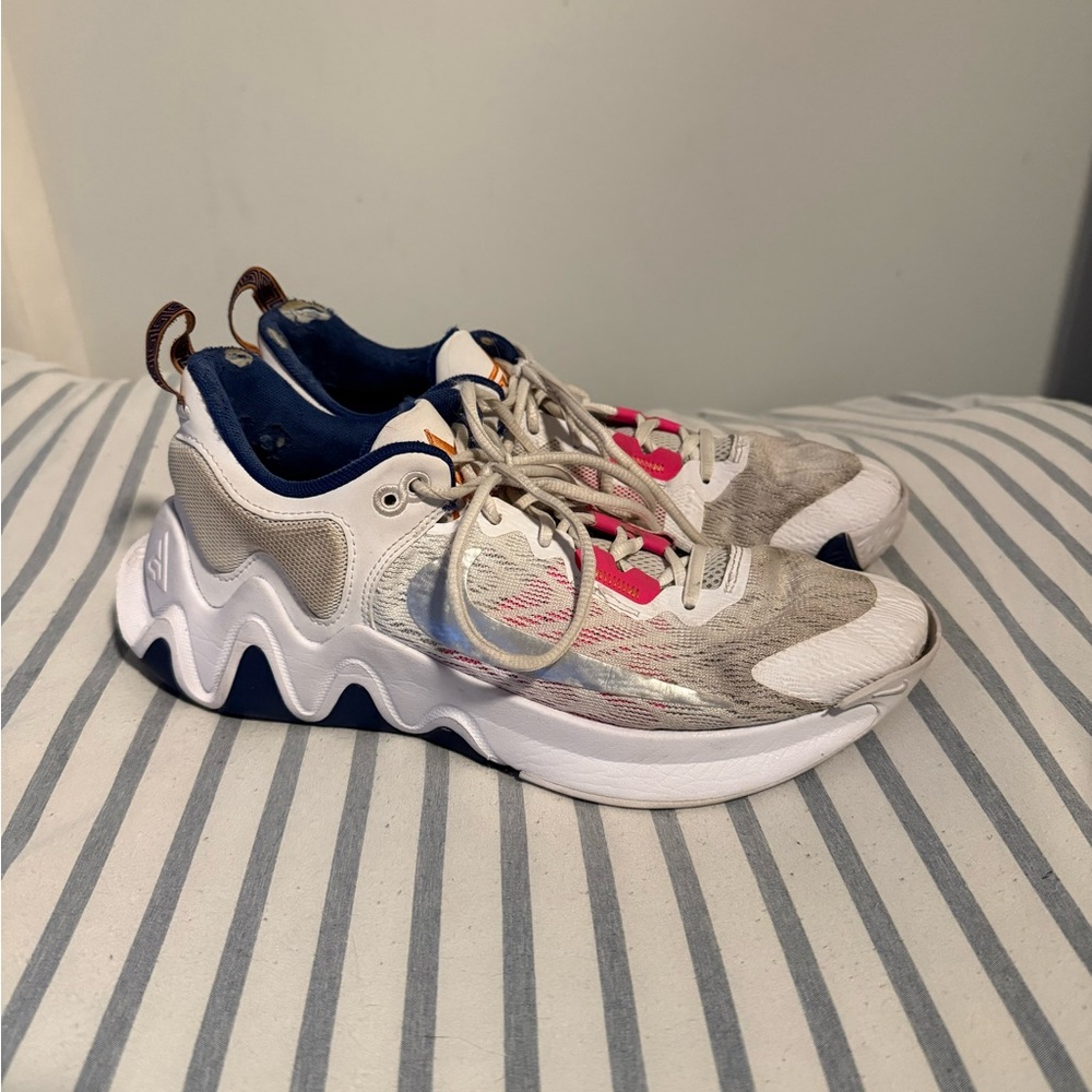 Nike Giannis Immortality 2